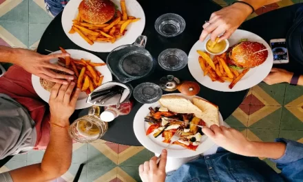 ¿Tienes una sensación constante de hambre? ¿Qué significa?