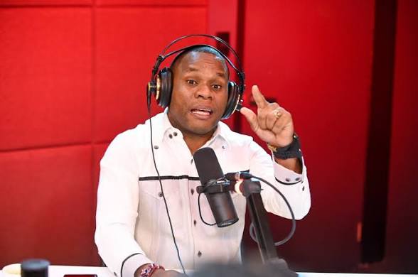 Periodista Ramón Tolentino denuncia presunto manejo irregular de evidencia